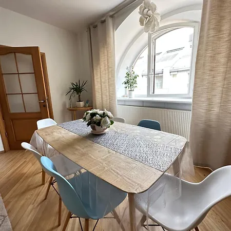 Old Town With Sauna Apartmán *